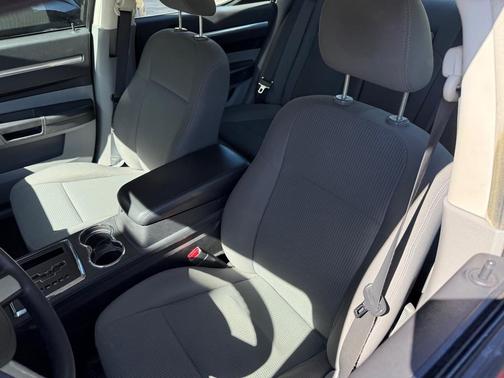 2010 Dodge Charger SXT