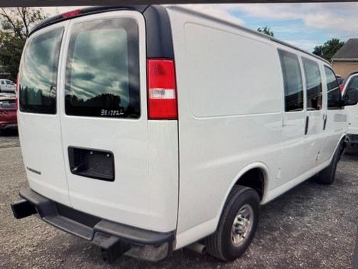 2024 Chevrolet Express 2500 Work Van
