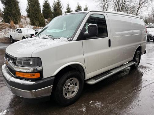 2024 Chevrolet Express 2500 Work Van