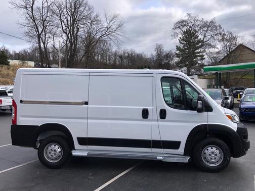 2023 RAM ProMaster 2500 Base