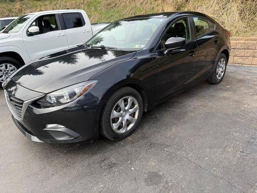 Gray 2015 Mazda Mazda3 i Sport