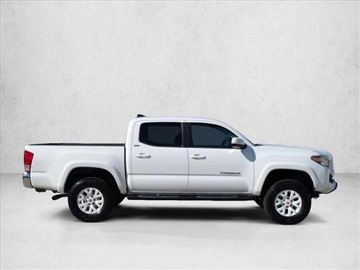 2016 Toyota Tacoma SR5