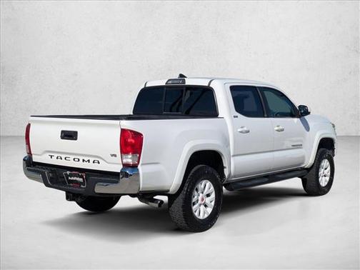 2016 Toyota Tacoma SR5