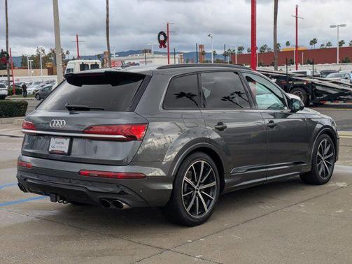 2021 Audi SQ7 4.0T Premium Plus