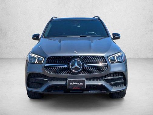Silver/Gray 2023 Mercedes-Benz GLE 450 4MATIC