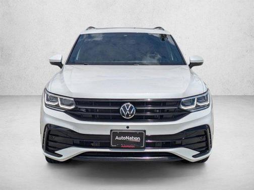 Opal White Pearl 2024 Volkswagen Tiguan 2.0T SEL R-Line 4MOTION