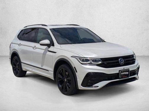 Opal White Pearl 2024 Volkswagen Tiguan 2.0T SEL R-Line 4MOTION