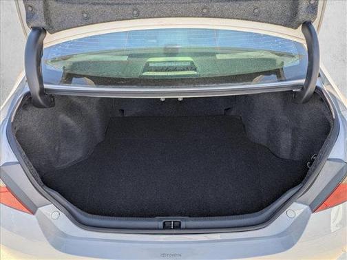 2016 Toyota Camry SE w/Special Edition Pkg