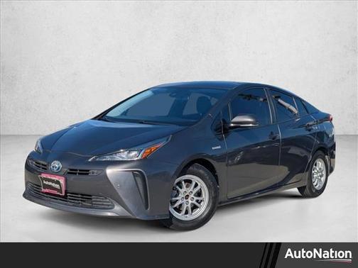 2019 Toyota Prius LE