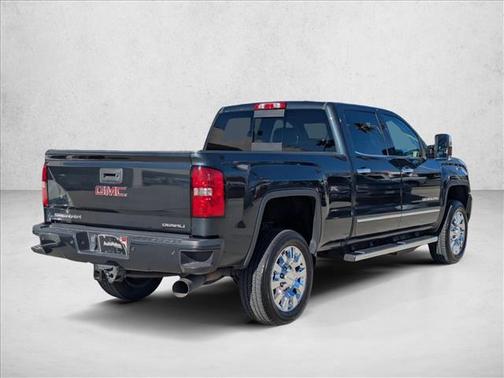 2017 GMC Sierra 2500 Denali
