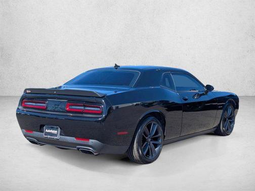 Pitch Black Clearcoat 2021 Dodge Challenger R/T