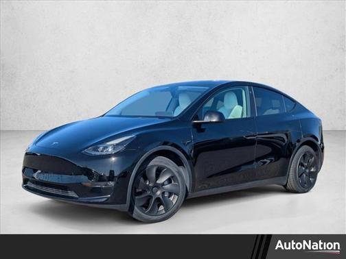 2022 Tesla Model Y Long Range Dual Motor All-Wheel Drive