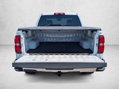 White 2018 Chevrolet Silverado 1500 1LT