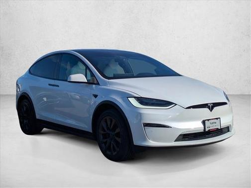 2022 Tesla Model X Plaid Tri Motor All-Wheel Drive