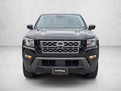 Super Black 2022 Nissan Frontier SV