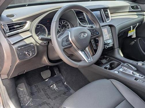 2025 INFINITI QX55 LUXE