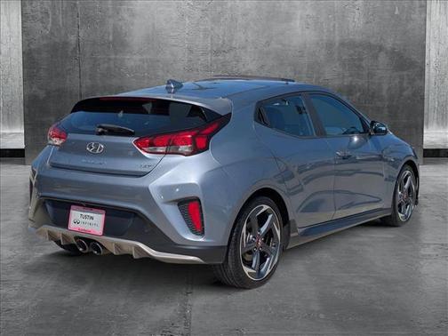 2019 Hyundai Veloster Base