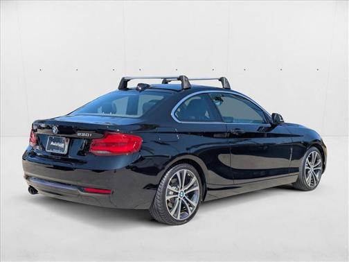 2018 BMW 230 230i