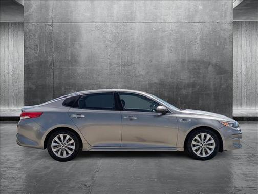 2018 Kia Optima EX