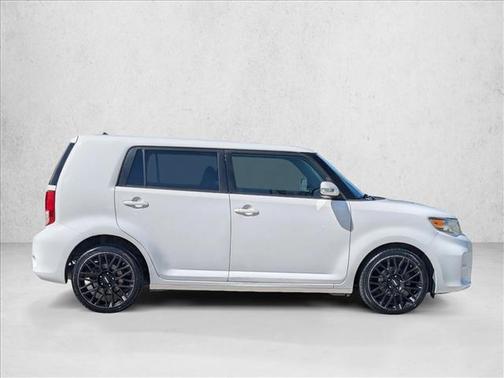 Super White 2015 Scion xB 686 Parklan Edition