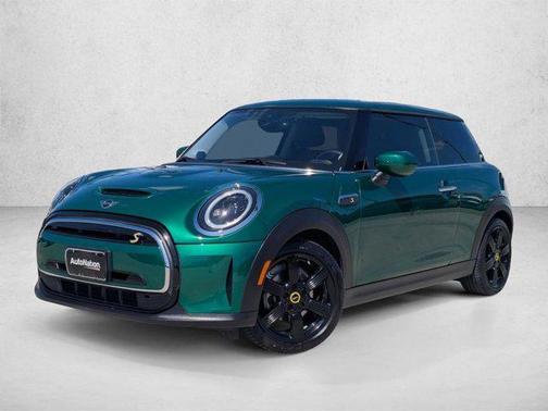 British Racing Green IV Metallic 2024 MINI Hardtop Cooper S
