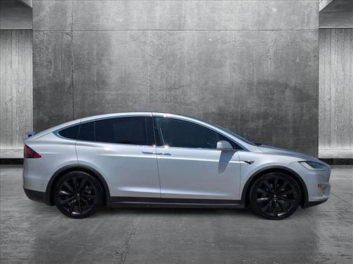 2018 Tesla Model X 75D