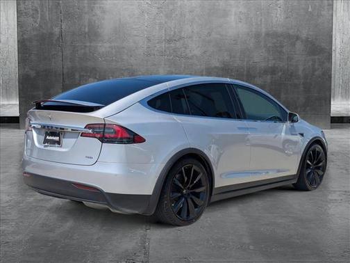 2018 Tesla Model X 75D