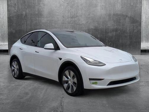 2023 Tesla Model Y Long Range Dual Motor All-Wheel Drive