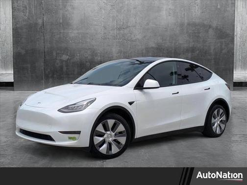 2023 Tesla Model Y Long Range Dual Motor All-Wheel Drive