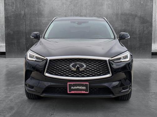 2023 INFINITI QX50 LUXE