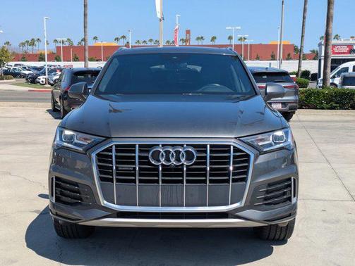 2021 Audi Q7 45 Premium Plus