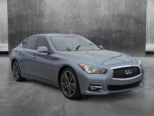 2015 INFINITI Q50 Premium