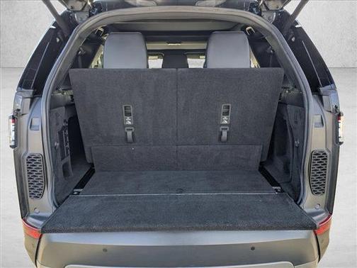 2020 Land Rover Discovery SE