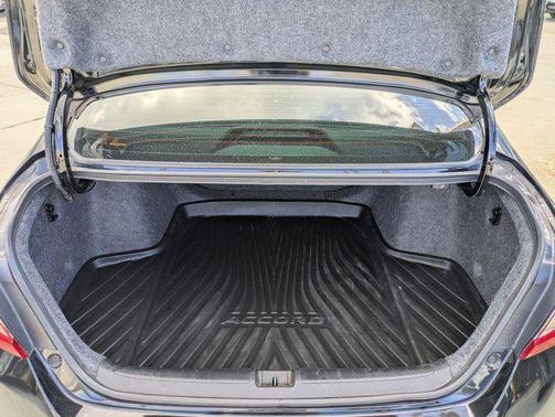 Crystal Black Pearl 2020 Honda Accord LX 1.5T