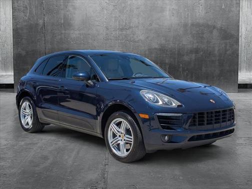 2017 Porsche Macan Base