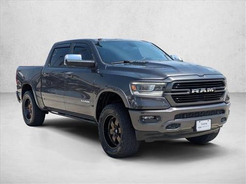 Granite Crystal Metallic Clearcoat 2019 RAM 1500 Laramie