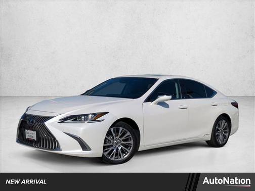 2019 Lexus ES 300h Base