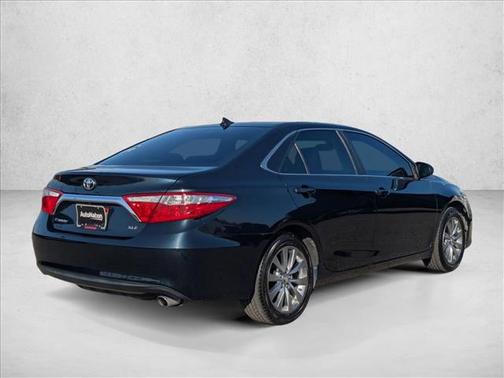 2016 Toyota Camry XLE