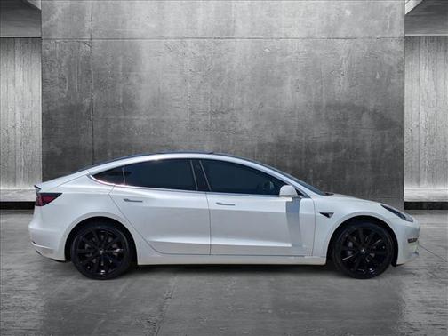 2020 Tesla Model 3 Long Range