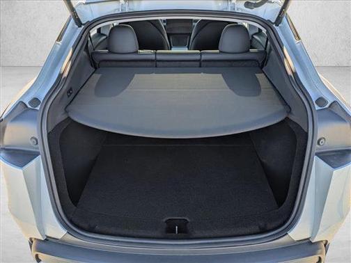 2026 Tesla Model Y Premium Rear-Wheel Drive