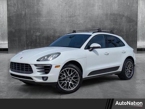 2017 Porsche Macan Base