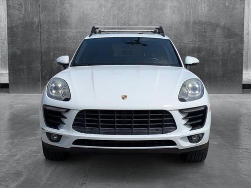 2017 Porsche Macan Base