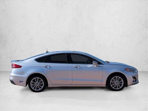 2019 Ford Fusion Energi Titanium