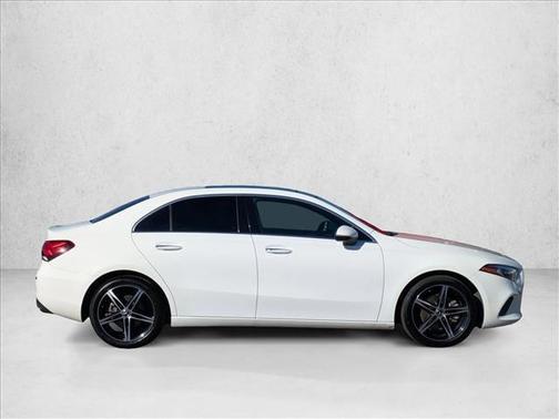 2022 Mercedes-Benz A-Class A 220