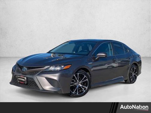 2019 Toyota Camry Hybrid SE