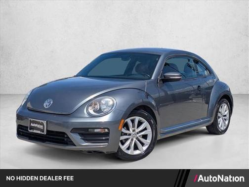Silver/Gray 2017 Volkswagen Beetle 1.8T