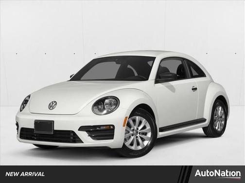 Silver/Gray 2017 Volkswagen Beetle 1.8T