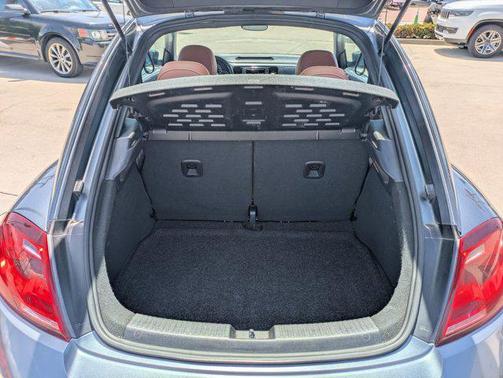 Silver/Gray 2017 Volkswagen Beetle 1.8T