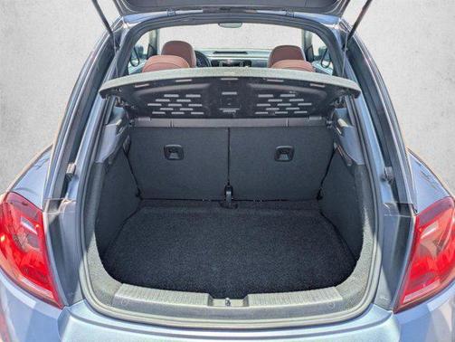 Silver/Gray 2017 Volkswagen Beetle 1.8T