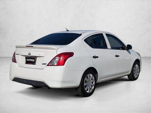 2015 Nissan Versa 1.6 S+